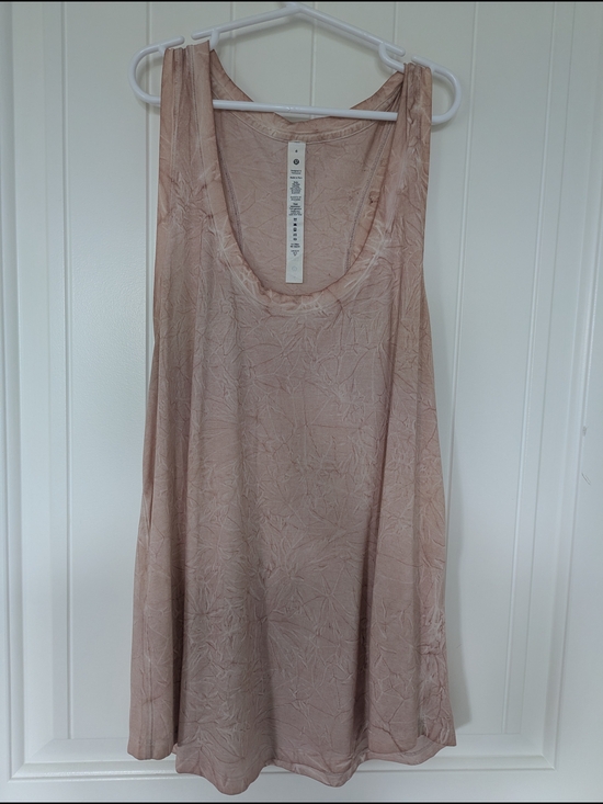 lululemon athletica Tops - Lululemon Love Tank Size 6